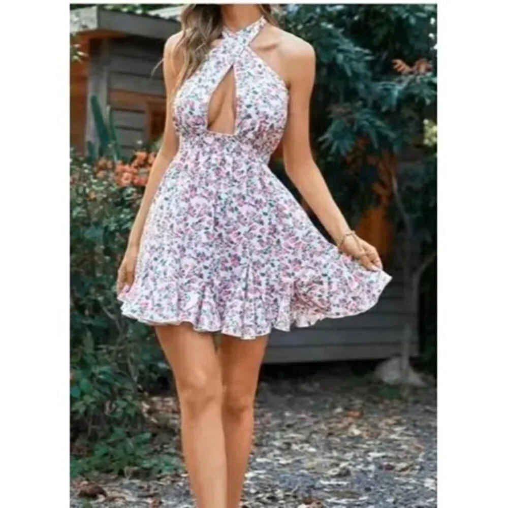 Cupshe Floral Cut Out Halter Skater Ditsy Print Backless Tie A-Shape dress Large